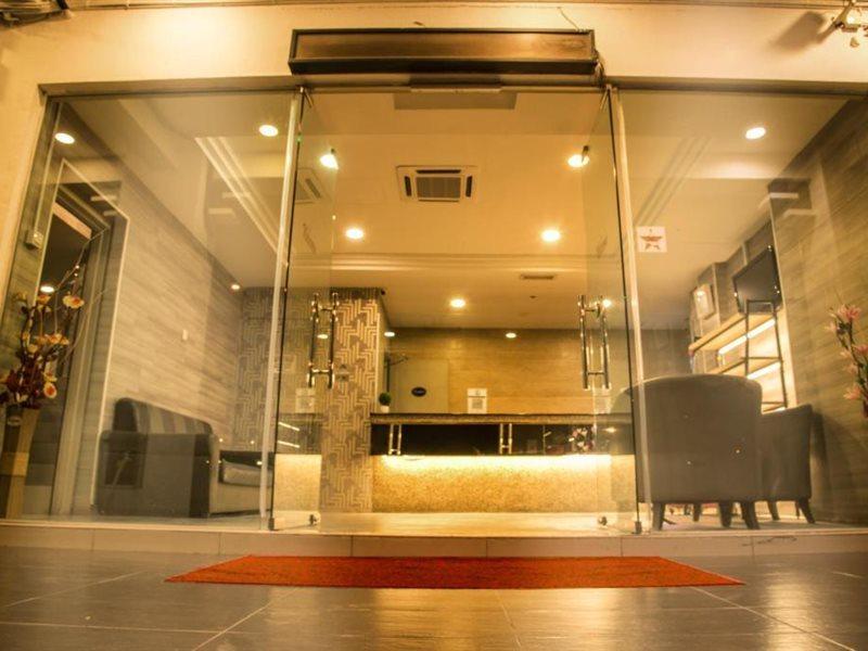 סרמבאן Hotel Villa מראה חיצוני תמונה
