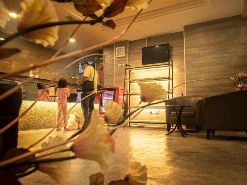 סרמבאן Hotel Villa מראה חיצוני תמונה